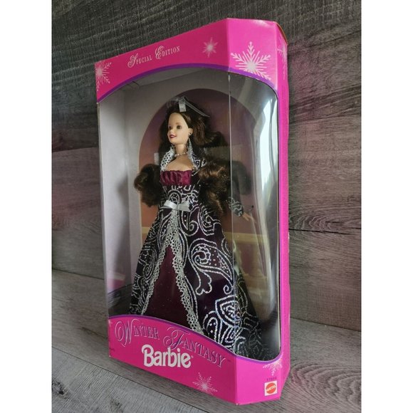 Vintage Winter Fantasy Special Edition Brunette Barbie Doll 1996 Mattel #17666 - Picture 6 of 8